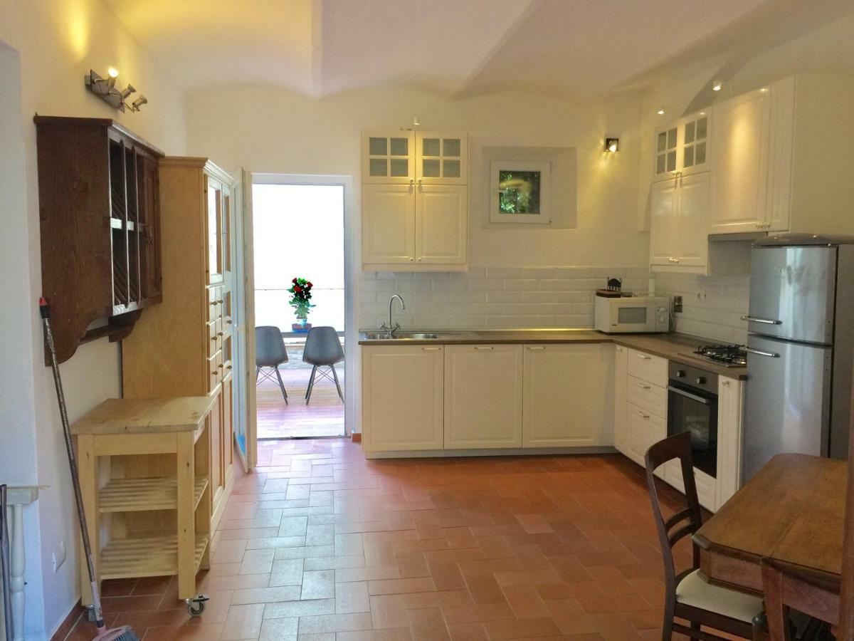 Dalu Davide - Private Car Park 15 Minutes To The Center Apartamento