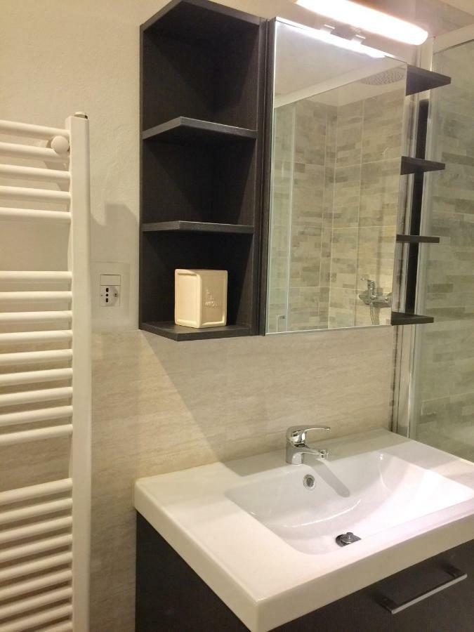 Dalu Davide - Private Car Park 15 Minutes To The Center Apartamento